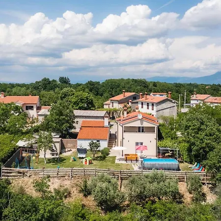 Vikendica House Lucija
