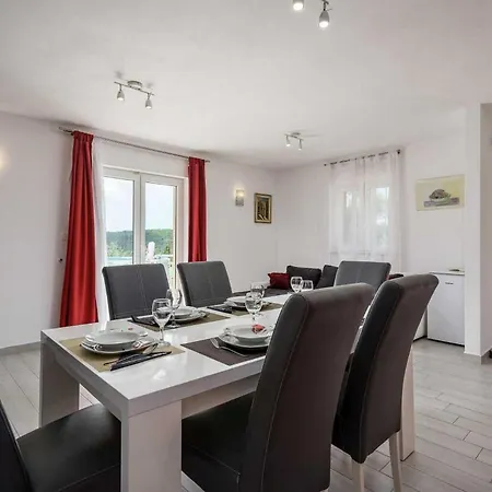 House Lucija Holiday home